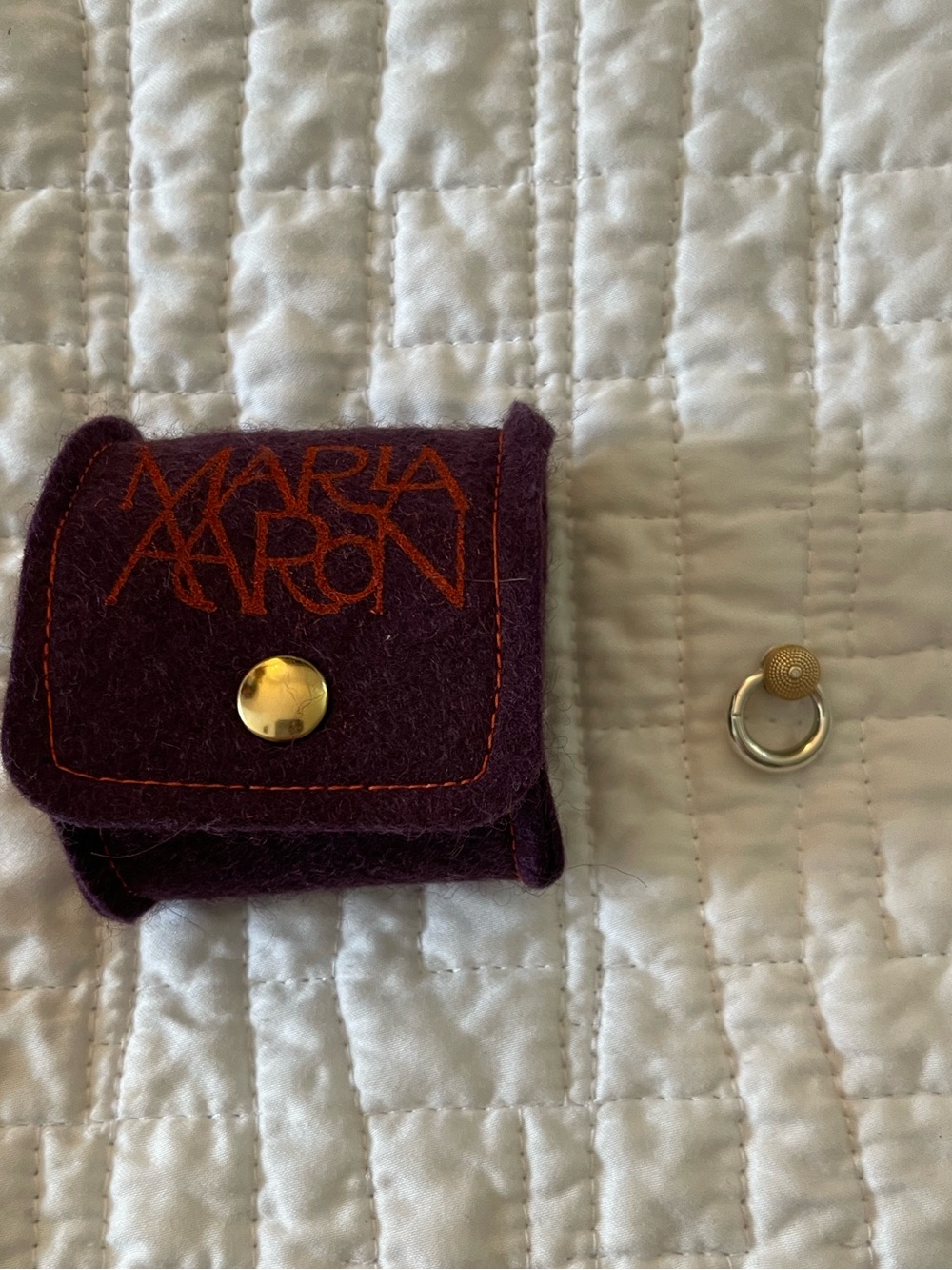 Marla Aaron Micro Musgrave Lock in 14k gold and silver and diamond - Picture 3 of 10